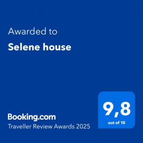 Selene house